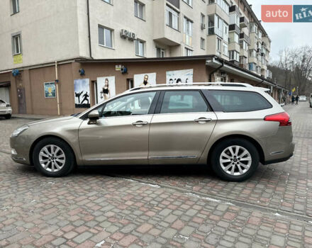 Бежевий Сітроен С5, об'ємом двигуна 2 л та пробігом 150 тис. км за 11300 $, фото 11 на Automoto.ua