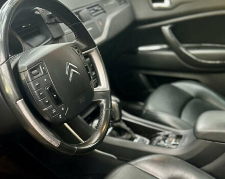 Бежевый Ситроен С5, объемом двигателя 2 л и пробегом 168 тыс. км за 10500 $, фото 20 на Automoto.ua