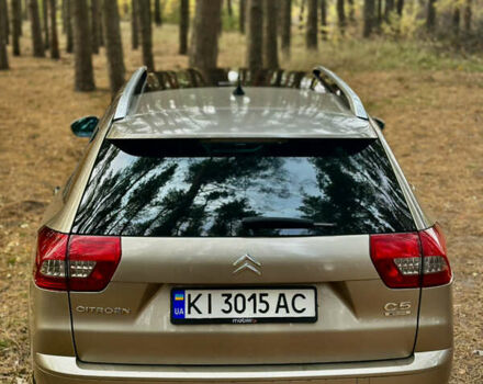 Бежевый Ситроен С5, объемом двигателя 2 л и пробегом 168 тыс. км за 10500 $, фото 8 на Automoto.ua