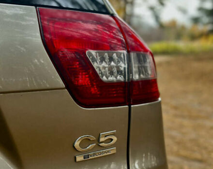 Бежевый Ситроен С5, объемом двигателя 2 л и пробегом 168 тыс. км за 10500 $, фото 33 на Automoto.ua