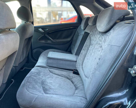 Сітроен С5 2006 у Києві на Automoto.ua Чорний Сітроен С5, об'ємом двигуна 2 л та пробігом 280 тис. км за 3200 $, фото 6 на Automoto.ua