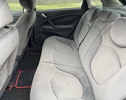 Чорний Сітроен С5, об'ємом двигуна 1.8 л та пробігом 81 тис. км за 4800 $, фото 5 на Automoto.ua