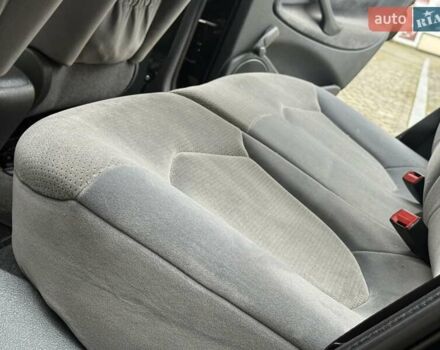 Черный Ситроен С5, объемом двигателя 1.8 л и пробегом 254 тыс. км за 3950 $, фото 38 на Automoto.ua