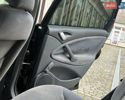 Черный Ситроен С5, объемом двигателя 1.8 л и пробегом 254 тыс. км за 3950 $, фото 34 на Automoto.ua