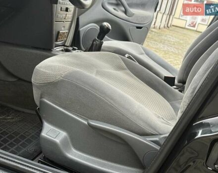 Черный Ситроен С5, объемом двигателя 1.8 л и пробегом 254 тыс. км за 3950 $, фото 49 на Automoto.ua