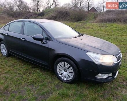 Черный Ситроен С5, объемом двигателя 1.56 л и пробегом 212 тыс. км за 4585 $, фото 9 на Automoto.ua