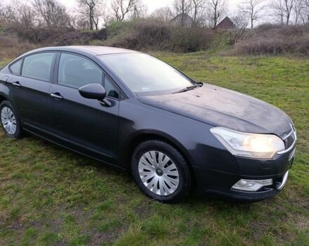 Чорний Сітроен С5, об'ємом двигуна 1.6 л та пробігом 210 тис. км за 3950 $, фото 13 на Automoto.ua