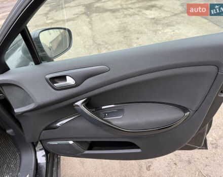 Черный Ситроен С5, объемом двигателя 2.72 л и пробегом 335 тыс. км за 6500 $, фото 10 на Automoto.ua