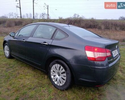 Черный Ситроен С5, объемом двигателя 1.56 л и пробегом 212 тыс. км за 4585 $, фото 4 на Automoto.ua