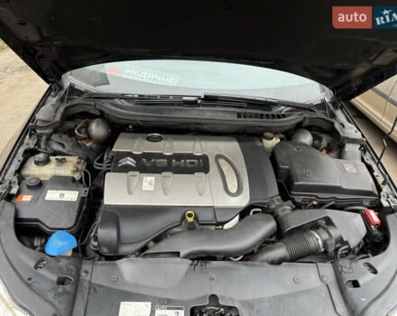 Черный Ситроен С5, объемом двигателя 2.72 л и пробегом 335 тыс. км за 6500 $, фото 11 на Automoto.ua