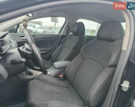 Черный Ситроен С5, объемом двигателя 2 л и пробегом 286 тыс. км за 7440 $, фото 21 на Automoto.ua