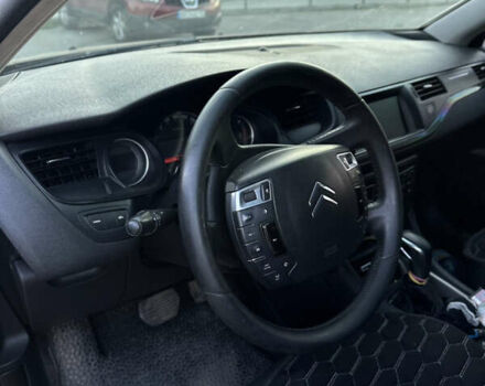 Черный Ситроен С5, объемом двигателя 2 л и пробегом 400 тыс. км за 6900 $, фото 6 на Automoto.ua