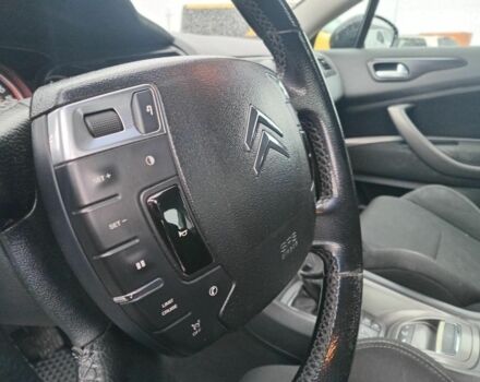 Черный Ситроен С5, объемом двигателя 2 л и пробегом 286 тыс. км за 7440 $, фото 18 на Automoto.ua