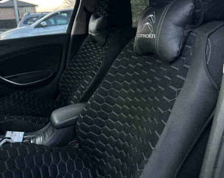 Черный Ситроен С5, объемом двигателя 2 л и пробегом 400 тыс. км за 6900 $, фото 7 на Automoto.ua