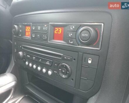 Черный Ситроен С5, объемом двигателя 2 л и пробегом 286 тыс. км за 7440 $, фото 8 на Automoto.ua