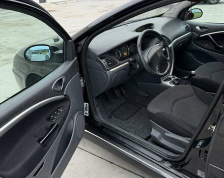 Чорний Сітроен С5, об'ємом двигуна 1.6 л та пробігом 271 тис. км за 4800 $, фото 16 на Automoto.ua