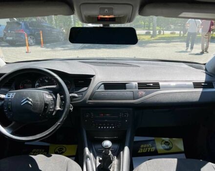 Ситроен С5 2009 в Львове на Automoto.ua Черный Ситроен С5, объемом двигателя 1.6 л и пробегом 254 тыс. км за 5500 $, фото 10 на Automoto.ua