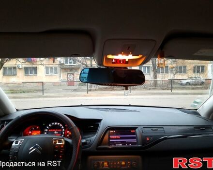 Черный Ситроен С5, объемом двигателя 2 л и пробегом 292 тыс. км за 8700 $, фото 11 на Automoto.ua