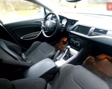 Черный Ситроен С5, объемом двигателя 1.56 л и пробегом 260 тыс. км за 5300 $, фото 9 на Automoto.ua
