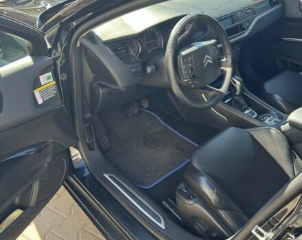 Ситроен С5 2010 в Хмельнике на Automoto.ua Черный Ситроен С5, объемом двигателя 1.6 л и пробегом 188 тыс. км за 7000 $, фото 7 на Automoto.ua