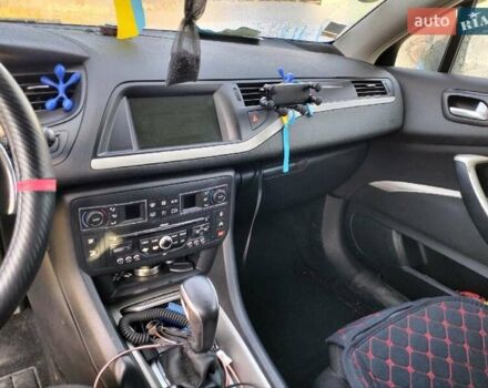 Чорний Сітроен С5, об'ємом двигуна 1.56 л та пробігом 260 тис. км за 7500 $, фото 10 на Automoto.ua