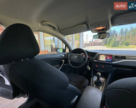 Черный Ситроен С5, объемом двигателя 1.6 л и пробегом 280 тыс. км за 7900 $, фото 6 на Automoto.ua