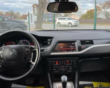 Чорний Сітроен С5, об'ємом двигуна 1.6 л та пробігом 234 тис. км за 7400 $, фото 8 на Automoto.ua