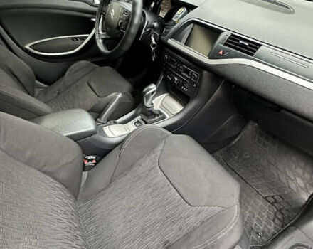 Чорний Сітроен С5, об'ємом двигуна 1.56 л та пробігом 332 тис. км за 7300 $, фото 15 на Automoto.ua