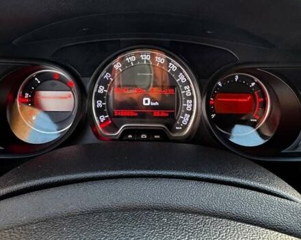 Чорний Сітроен С5, об'ємом двигуна 1.6 л та пробігом 248 тис. км за 7200 $, фото 13 на Automoto.ua