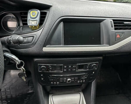 Чорний Сітроен С5, об'ємом двигуна 1.56 л та пробігом 332 тис. км за 7300 $, фото 13 на Automoto.ua
