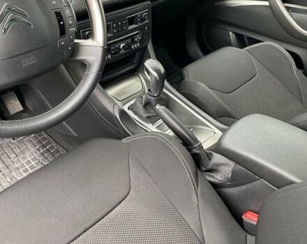 Черный Ситроен С5, объемом двигателя 1.6 л и пробегом 201 тыс. км за 8700 $, фото 21 на Automoto.ua