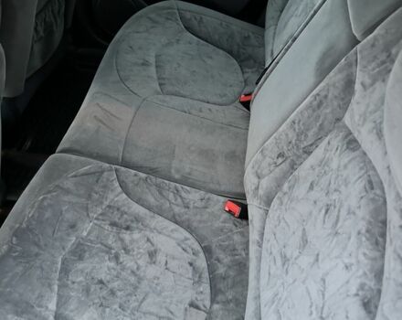 Черный Ситроен С5, объемом двигателя 2 л и пробегом 285 тыс. км за 4900 $, фото 6 на Automoto.ua