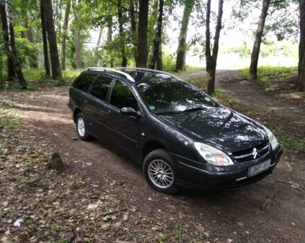 Чорний Сітроен С5, об'ємом двигуна 2.2 л та пробігом 200 тис. км за 2700 $, фото 1 на Automoto.ua