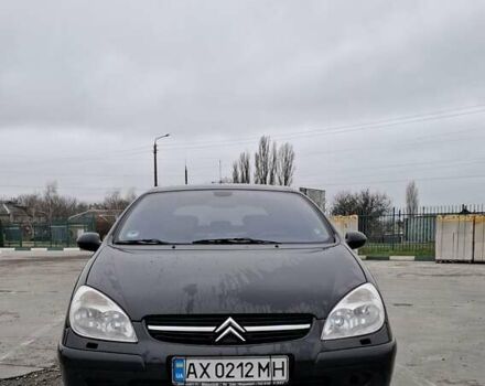 Черный Ситроен С5, объемом двигателя 2.18 л и пробегом 300 тыс. км за 3600 $, фото 1 на Automoto.ua