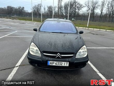 Черный Ситроен С5, объемом двигателя 1.7 л и пробегом 258 тыс. км за 2000 $, фото 1 на Automoto.ua