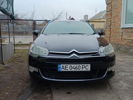 Ситроен С5 2008 в Синельниковом на Automoto.ua Черный Ситроен С5, объемом двигателя 2 л и пробегом 344 тыс. км за 7500 $, фото 1 на Automoto.ua