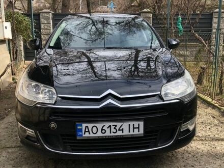 Черный Ситроен С5, объемом двигателя 1.56 л и пробегом 379 тыс. км за 5800 $, фото 1 на Automoto.ua