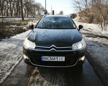 Чорний Сітроен С5, об'ємом двигуна 2.7 л та пробігом 270 тис. км за 3750 $, фото 1 на Automoto.ua