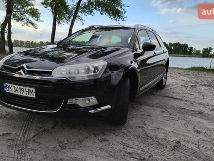 Ситроен С5 2009 в Черкассах на Automoto.ua Черный Ситроен С5, объемом двигателя 1.6 л и пробегом 218 тыс. км за 6100 $, фото 1 на Automoto.ua