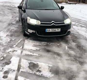 Ситроен С5 2009 в Киеве на Automoto.ua Черный Ситроен С5, объемом двигателя 2 л и пробегом 246 тыс. км за 7000 $, фото 1 на Automoto.ua