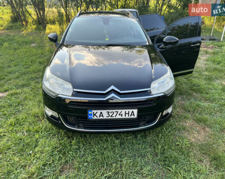 Черный Ситроен С5, объемом двигателя 1.56 л и пробегом 303 тыс. км за 6750 $, фото 1 на Automoto.ua