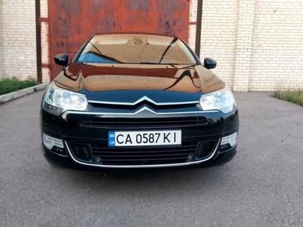 Ситроен С5 2010 в Каменке на Automoto.ua Черный Ситроен С5, объемом двигателя 2 л и пробегом 300 тыс. км за 7500 $, фото 1 на Automoto.ua