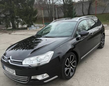 Черный Ситроен С5, объемом двигателя 3 л и пробегом 235 тыс. км за 7000 $, фото 1 на Automoto.ua