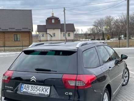 Ситроен С5 2010 в Чечельнике на Automoto.ua Черный Ситроен С5, объемом двигателя 2 л и пробегом 221 тыс. км за 7800 $, фото 1 на Automoto.ua