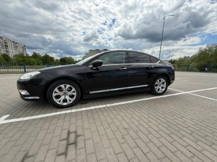 Ситроен С5 2011 в Дрогобыче на Automoto.ua Черный Ситроен С5, объемом двигателя 1.6 л и пробегом 259 тыс. км за 8501 $, фото 1 на Automoto.ua
