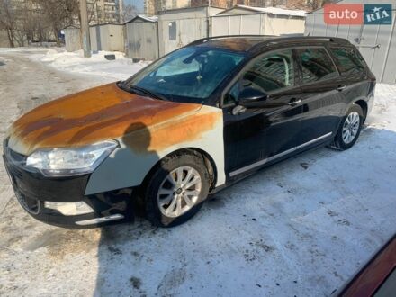 Черный Ситроен С5, объемом двигателя 1.6 л и пробегом 256 тыс. км за 3700 $, фото 1 на Automoto.ua