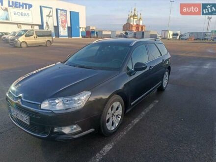Черный Ситроен С5, объемом двигателя 1.56 л и пробегом 318 тыс. км за 5800 $, фото 1 на Automoto.ua