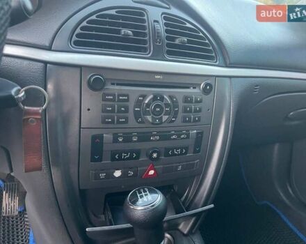 Фіолетовий Сітроен С5, об'ємом двигуна 1.6 л та пробігом 278 тис. км за 4899 $, фото 16 на Automoto.ua