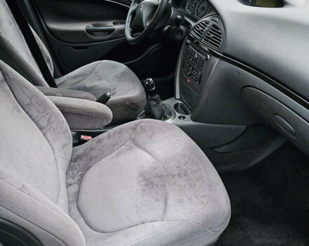 Коричневый Ситроен С5, объемом двигателя 2 л и пробегом 260 тыс. км за 2400 $, фото 12 на Automoto.ua