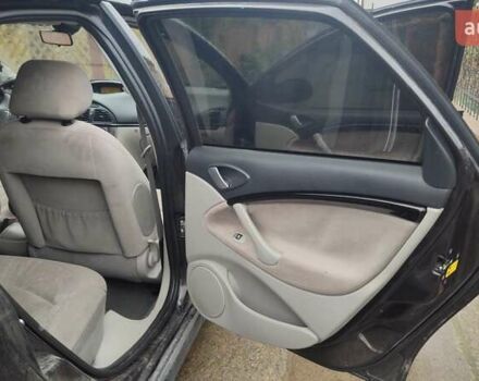 Ситроен С5 2007 в Яворове на Automoto.ua Коричневый Ситроен С5, объемом двигателя 2 л и пробегом 389 тыс. км за 4700 $, фото 13 на Automoto.ua